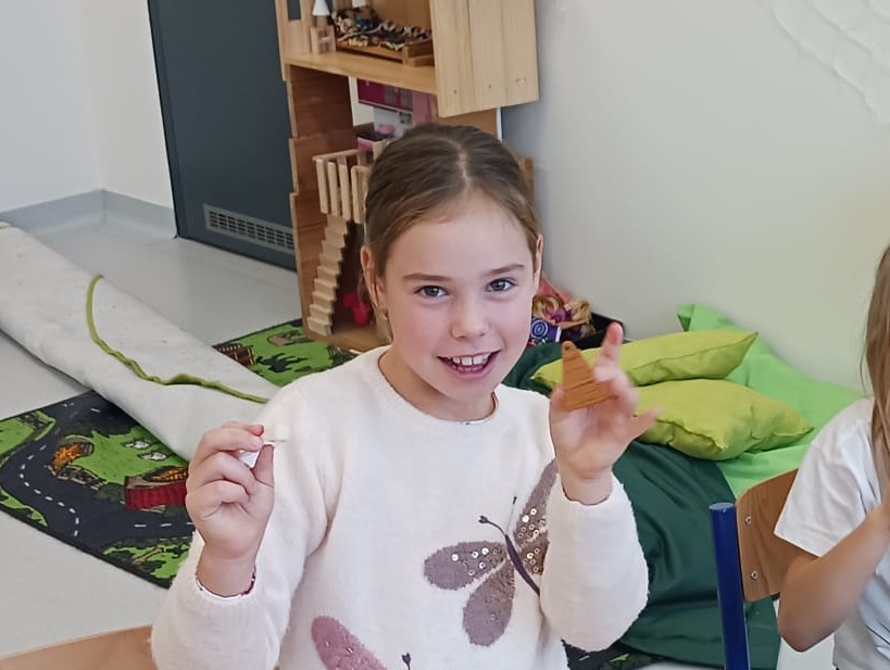 Dílničky ZŠ přívěsek